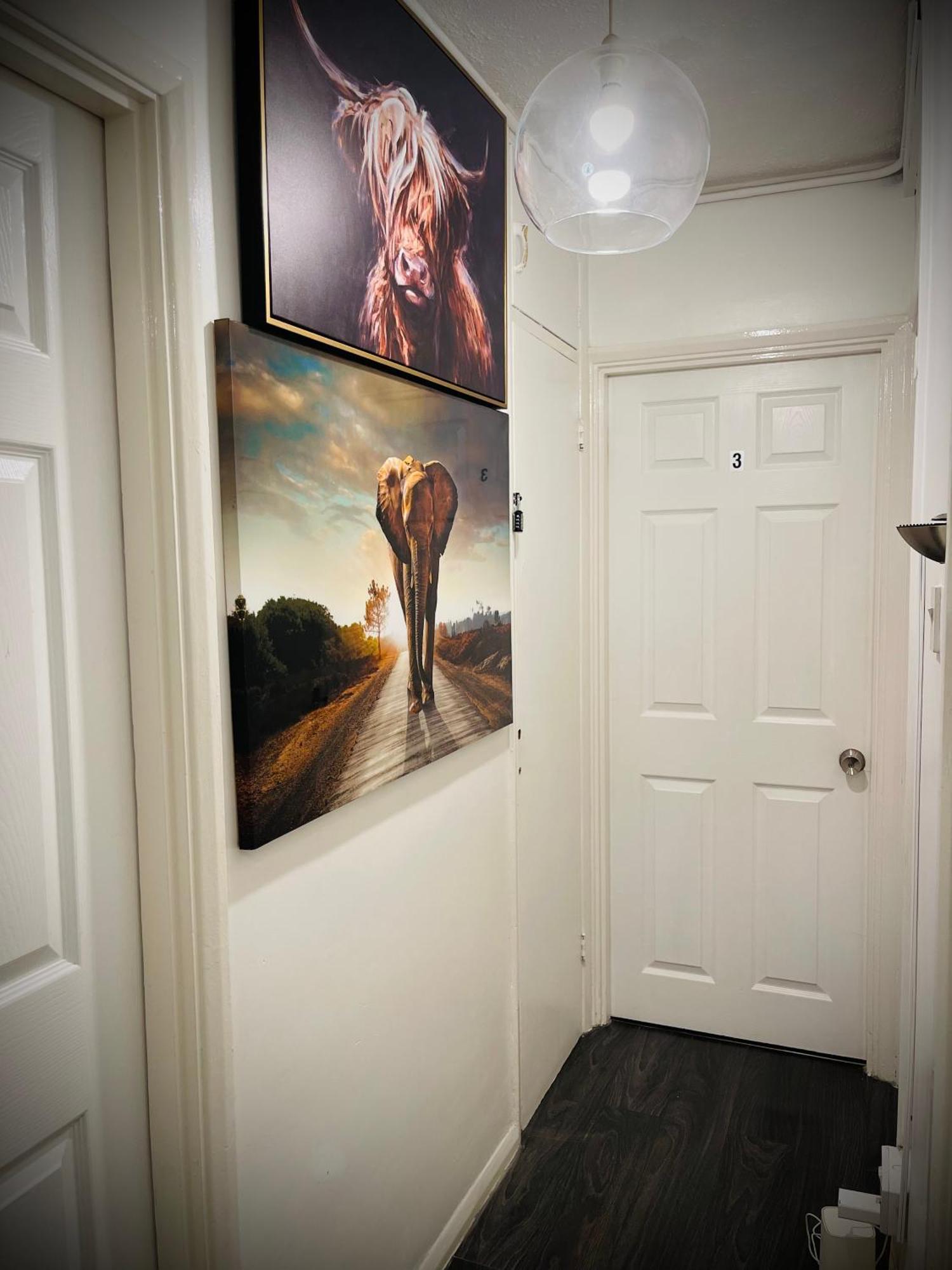 شقة R1 Superking Sized Bed & 65" Tv On The Wall In Clapham لندن المظهر الخارجي الصورة